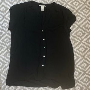 Short sleeve button down